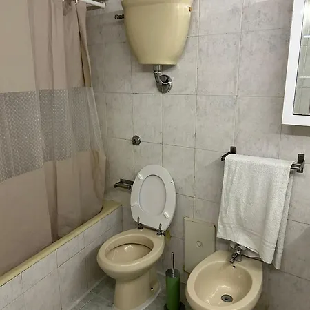 Ai Baretti